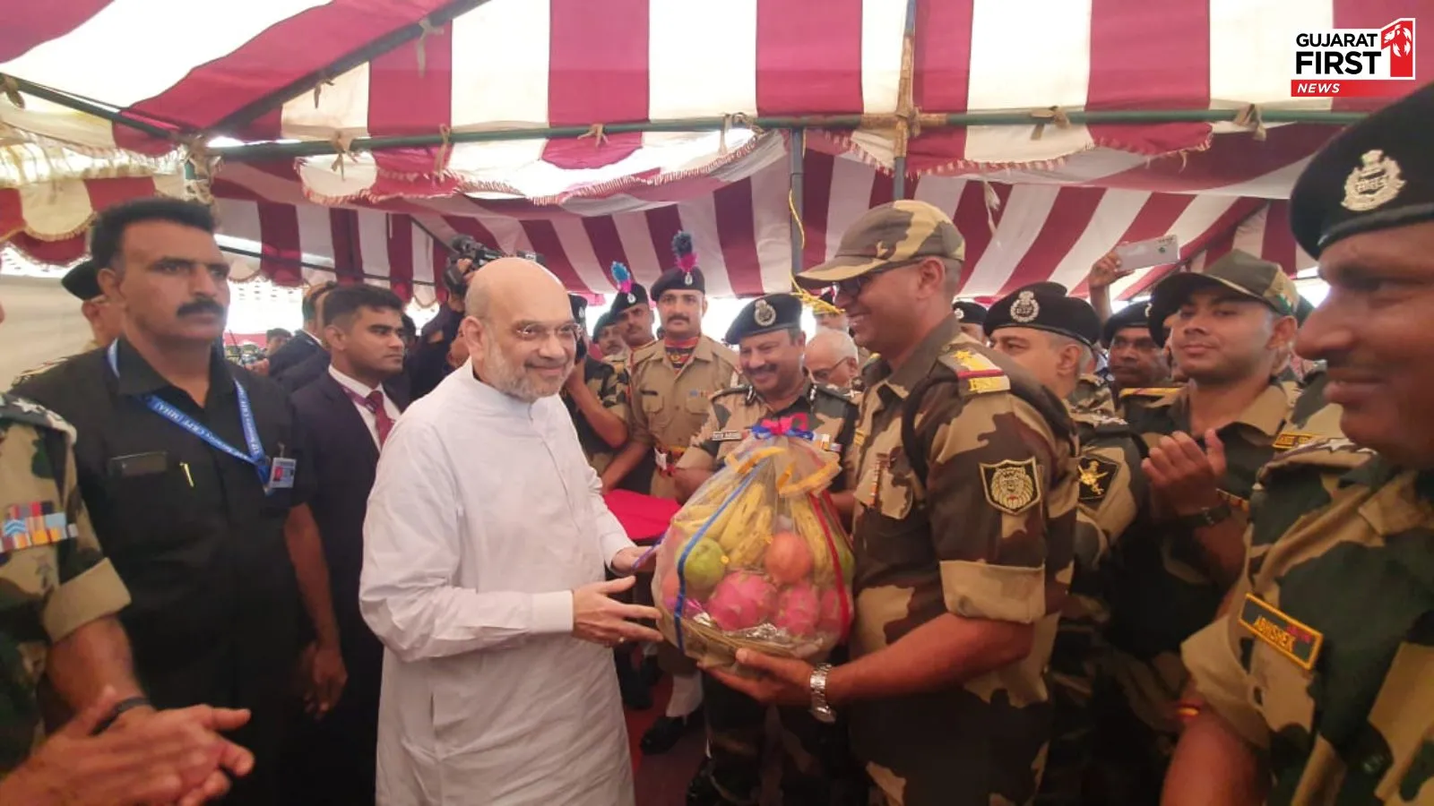 HM Amit Shah interacted with jawan
